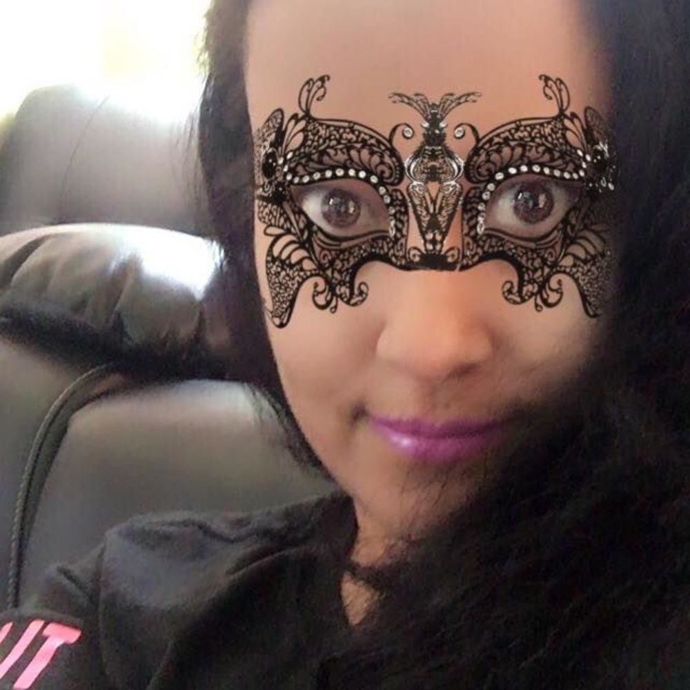 Meet your Posher, Rosario